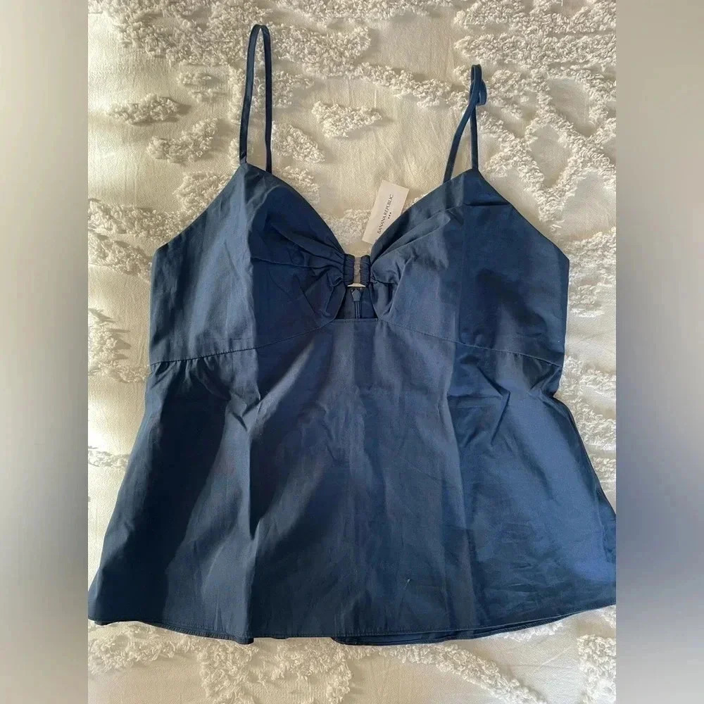 Banana Republic Cut-Out V-Neck Cami - Picture 2 of 12
